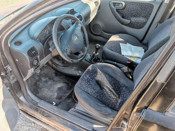OPEL Corsa 2001 — imagine 2