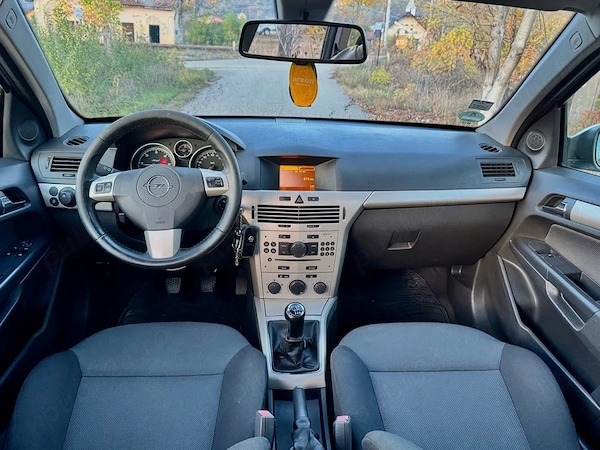 OPEL Astra 2008 — imagine 7