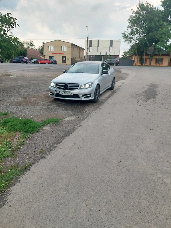 MERCEDES-BENZ C-Class 2013 — imagine 1