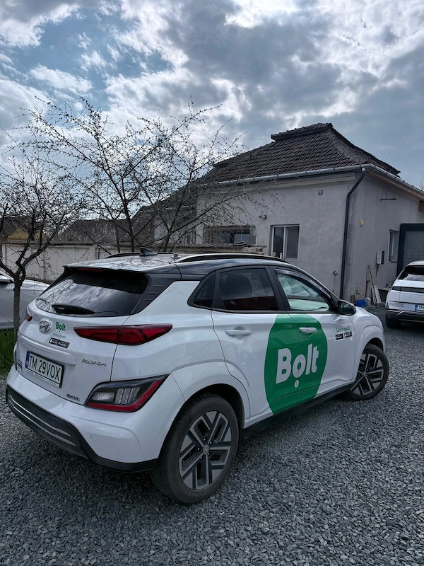 HYUNDAI Kona 2021 — imagine 3
