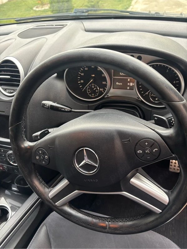MERCEDES-BENZ ML-Class 2011 — imagine 3