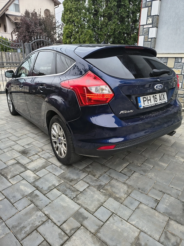 FORD Focus 2012 — imagine 3