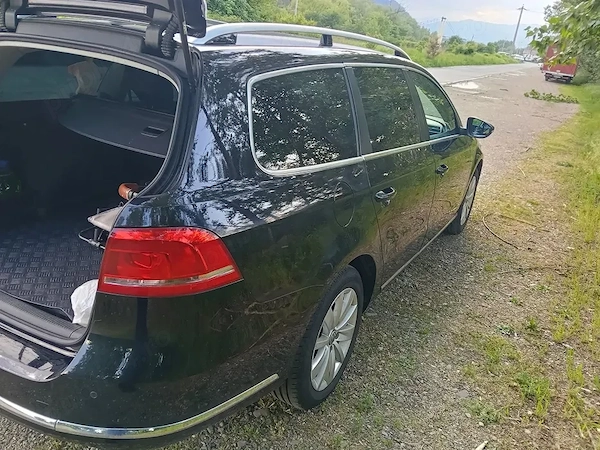 VOLKSWAGEN Passat 2011 — imagine 4