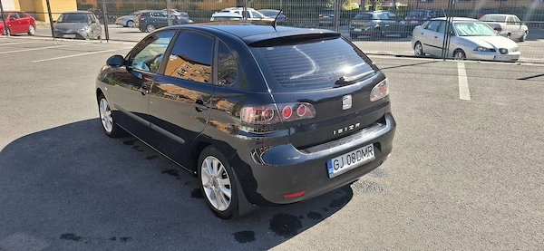 SEAT Ibiza 2008 — imagine 3