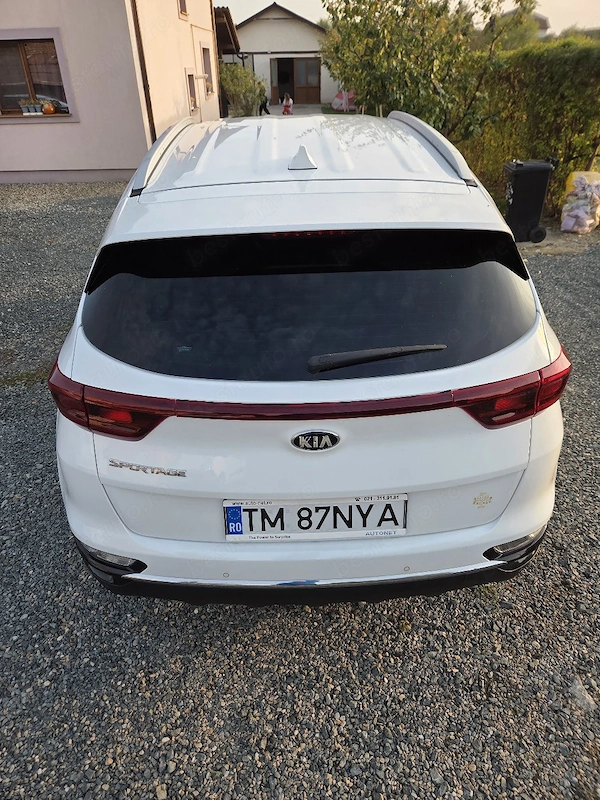 KIA Sportage 2022 — imagine 4