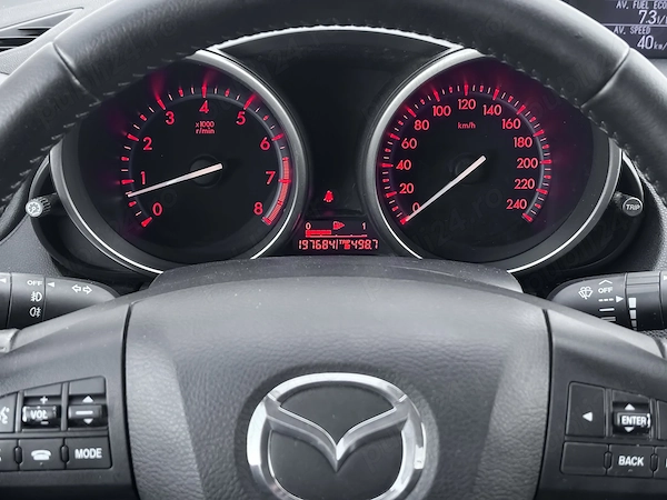 MAZDA 3 2010 — imagine 15