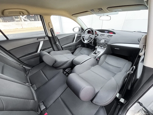 MAZDA 3 2010 — imagine 12