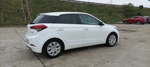 HYUNDAI i20 2016 — imagine 3