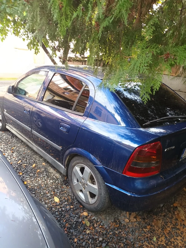 OPEL Astra 2004 — imagine 1