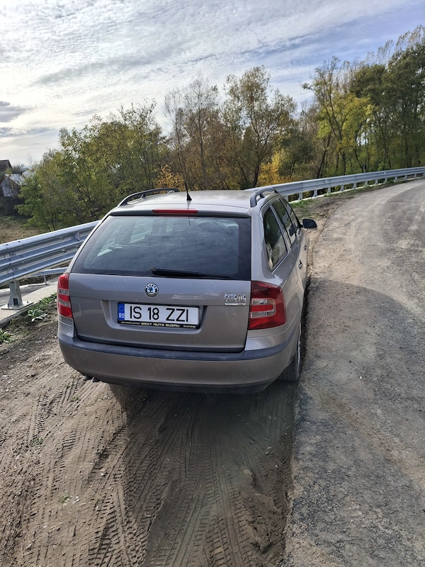 SKODA Octavia 2007 — imagine 4