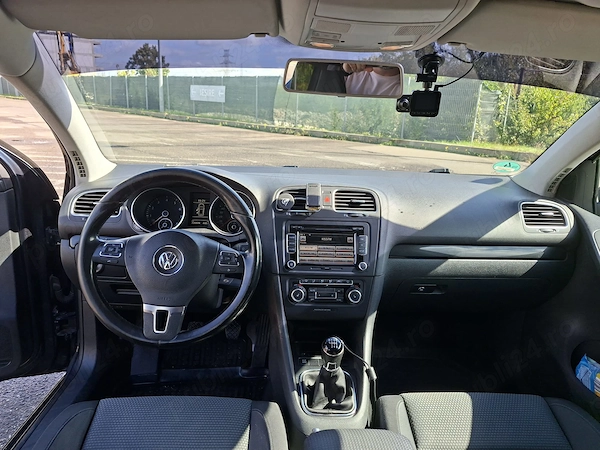 VOLKSWAGEN Golf 2010 — imagine 1