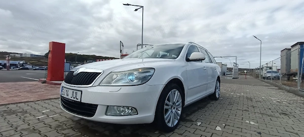 SKODA Octavia 2009 — imagine 2