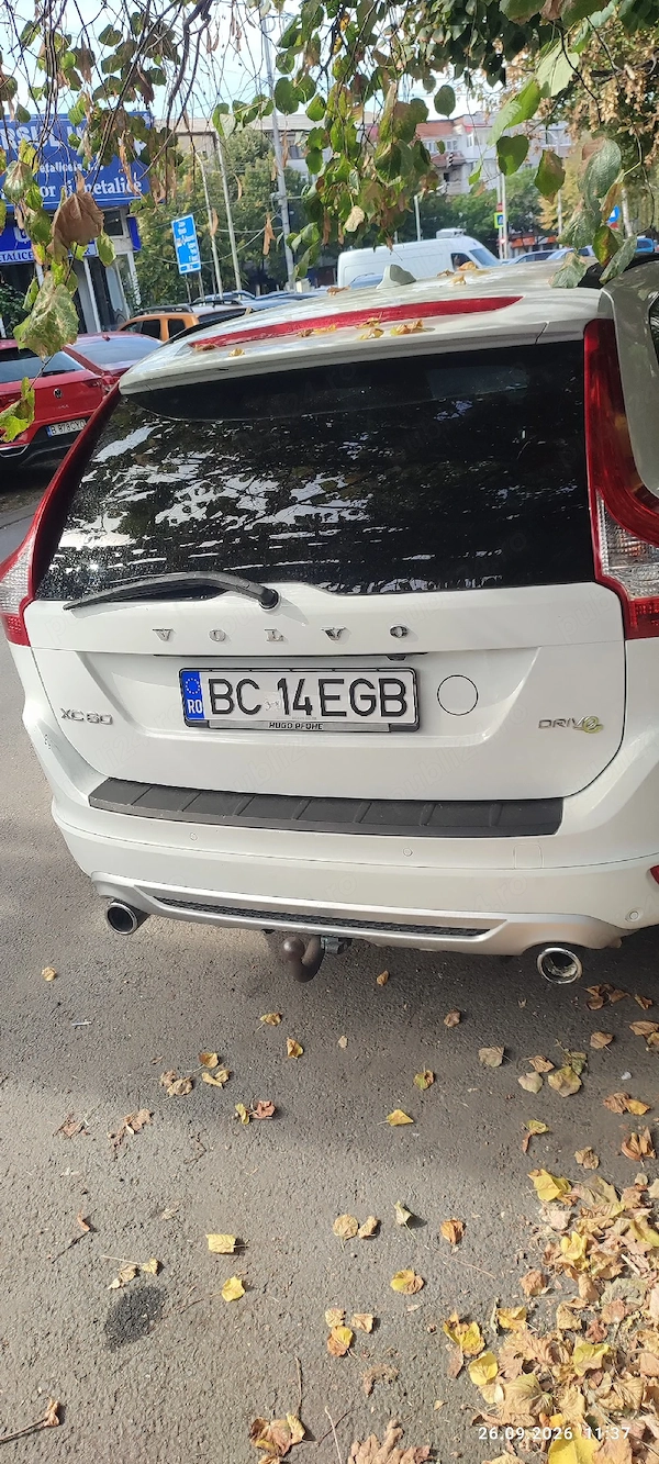 VOLVO XC60 2012 — imagine 4