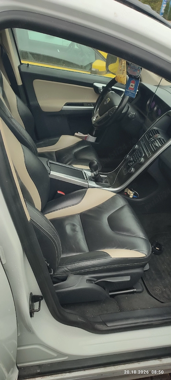 VOLVO XC60 2012 — imagine 2