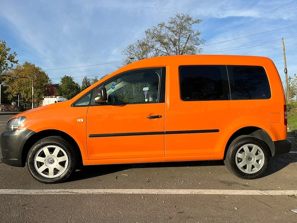 VOLKSWAGEN Caddy 2013 — imagine 3