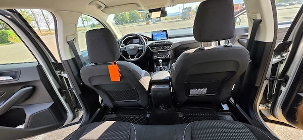 FORD Focus 2019 — imagine 3