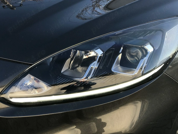 FORD Kuga 2021 — imagine 19