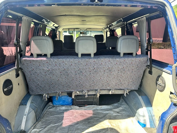 VOLKSWAGEN Transporter 2001 — imagine 3
