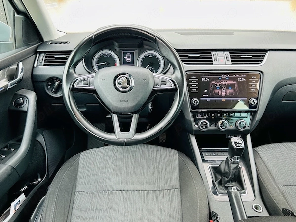 SKODA Octavia 2018 — imagine 1