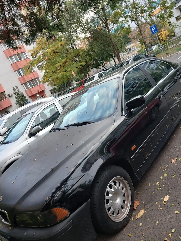 BMW Seria 5 2002 — imagine 5