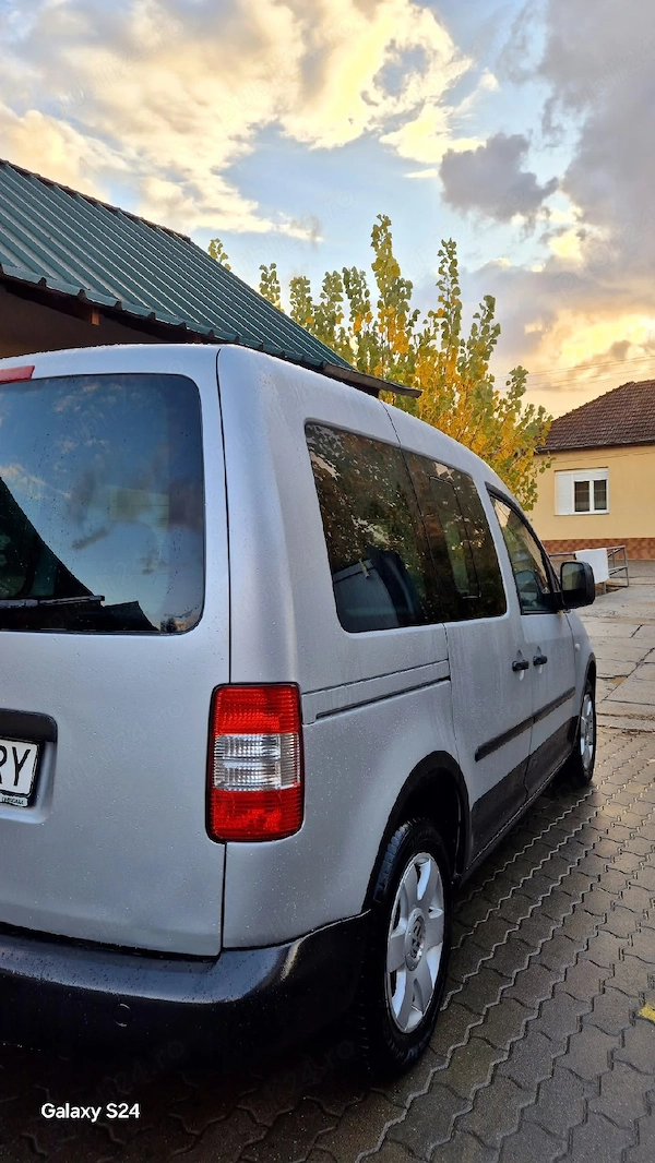 VOLKSWAGEN Caddy 2005 — imagine 1