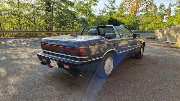 CHRYSLER Le Baron 1989 — imagine 2