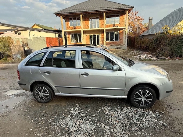 SKODA Fabia 2005 — imagine 5