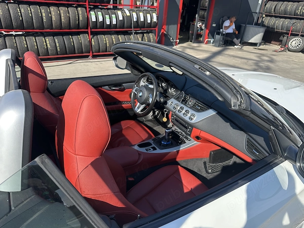 BMW Z4 2011 — imagine 9