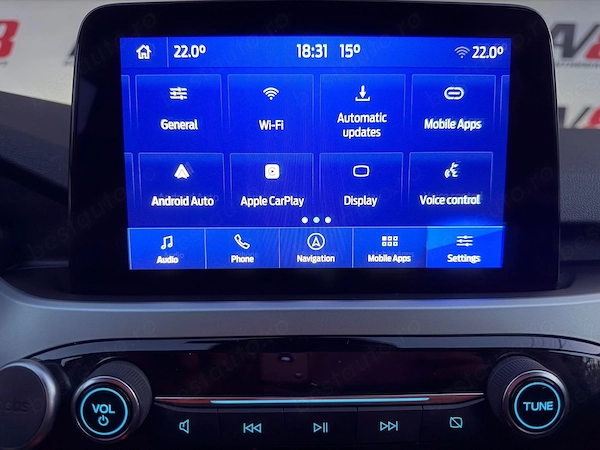 FORD Kuga 2022 — imagine 6