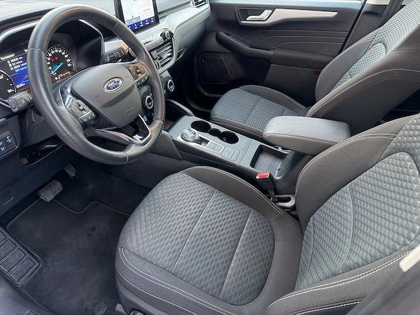 FORD Kuga 2022 — imagine 16