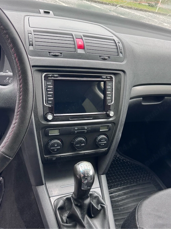SKODA Octavia 2008 — imagine 3