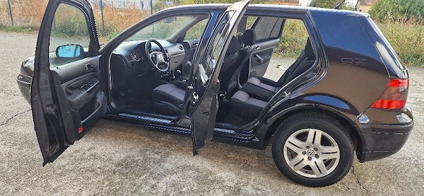 VOLKSWAGEN Golf 2001 — imagine 8