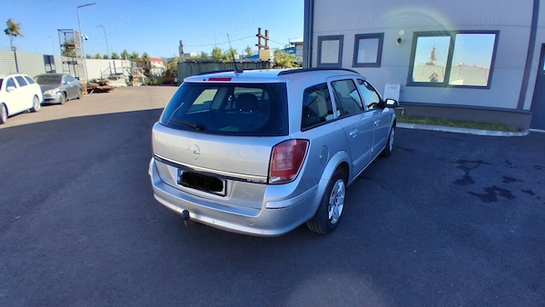 OPEL Astra 2004 — imagine 2