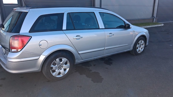 OPEL Astra 2004 — imagine 8