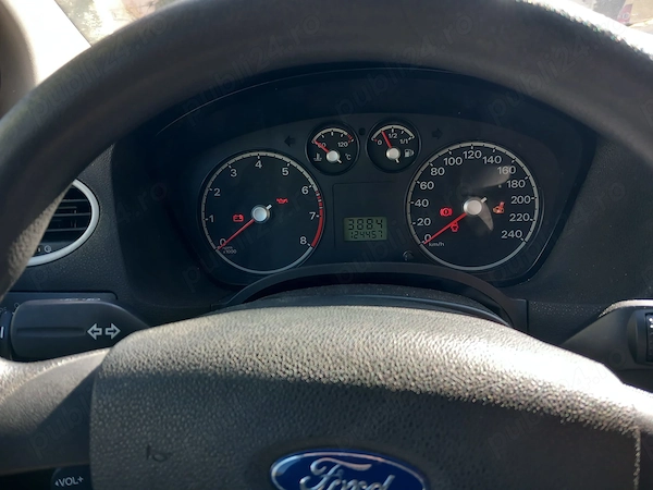 FORD Focus 2004 — imagine 4