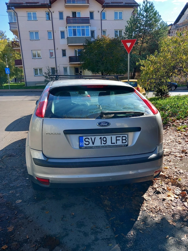 FORD Focus 2004 — imagine 3