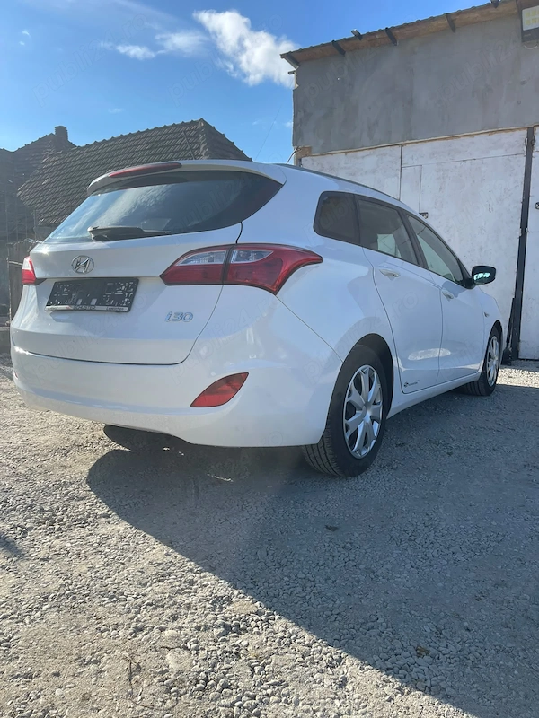 HYUNDAI i30 2016 — imagine 8