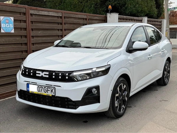 DACIA Logan 2026 — imagine 1