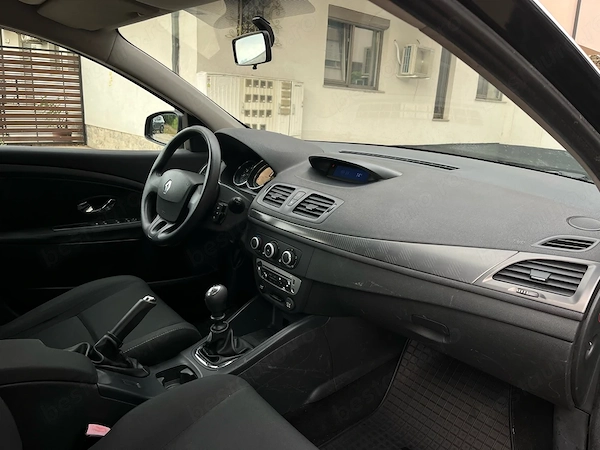 RENAULT Megane 2013 — imagine 5