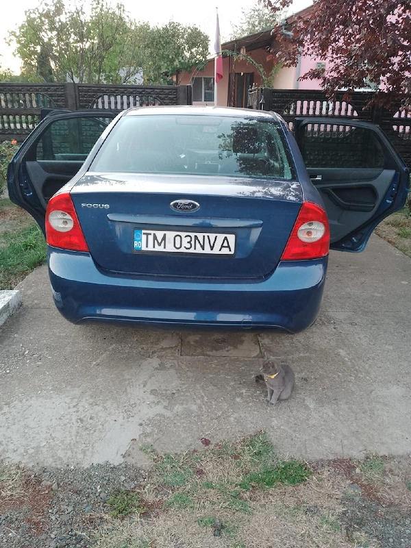 FORD Focus 2009 — imagine 5