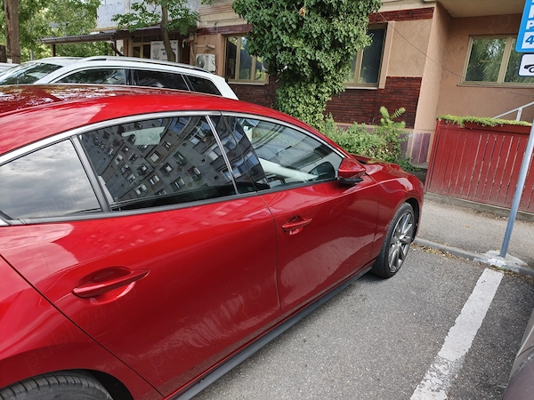 MAZDA 3 2019 — imagine 4
