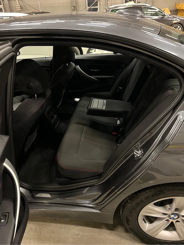 BMW Seria 3 2012 — imagine 5