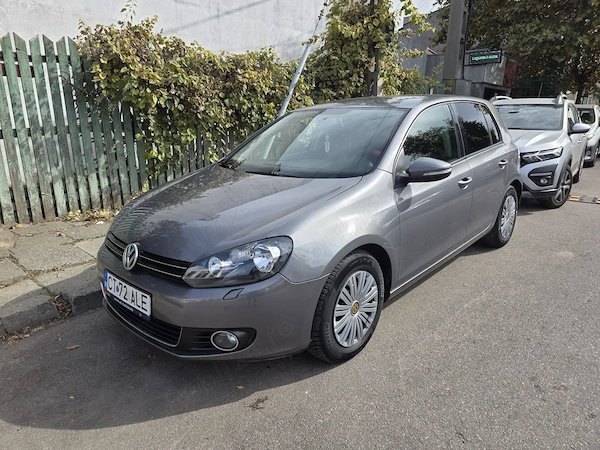 VOLKSWAGEN Golf 2010 — imagine 4