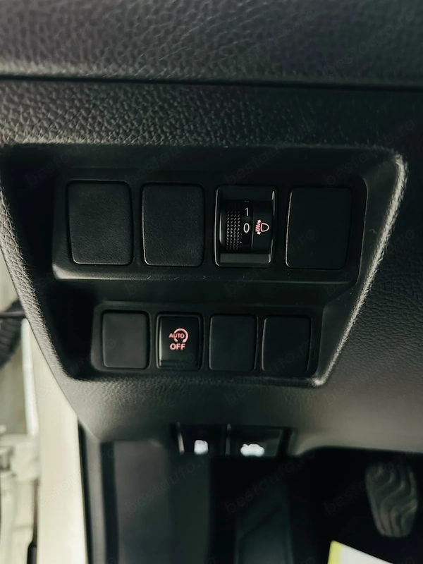 NISSAN Qashqai 2020 — imagine 14