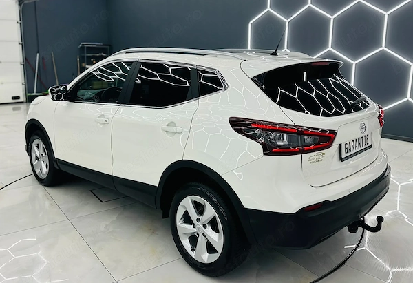 NISSAN Qashqai 2020 — imagine 4