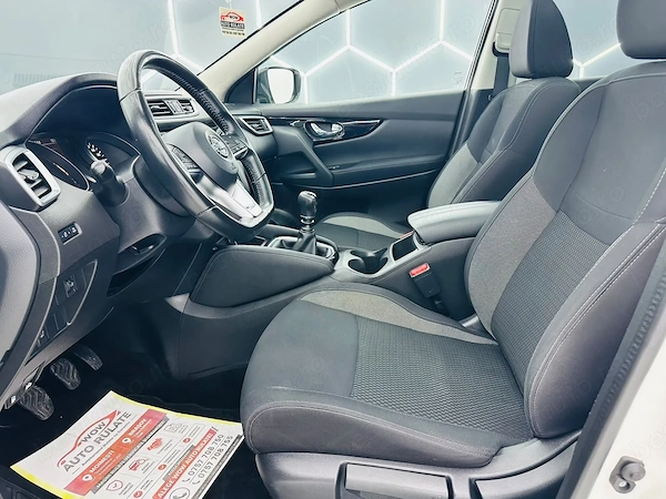 NISSAN Qashqai 2020 — imagine 13