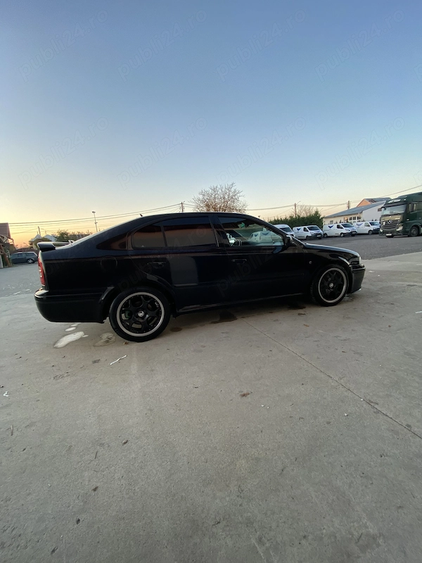 SKODA Octavia 2003 — imagine 3