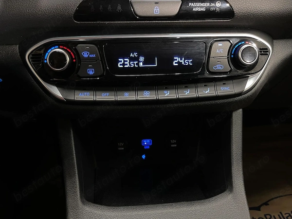 HYUNDAI i30 2021 — imagine 17