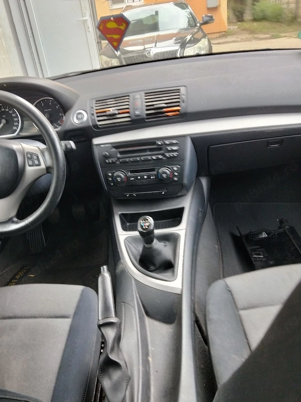 BMW Seria 1 2005 — imagine 2