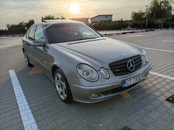MERCEDES-BENZ E-Class 2003 — imagine 1